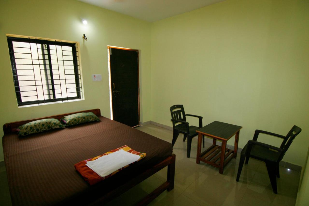 Rudra Holidays Guest House Arambol Zewnętrze zdjęcie